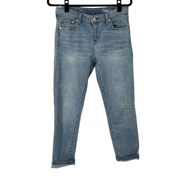 Gap 1969 Medium Wash Jeans‎ - Picture 1 of 7
